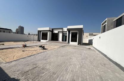 Villa - 4 Bedrooms - 4 Bathrooms for rent in Al Barsha South 2 - Al Barsha South - Al Barsha - Dubai
