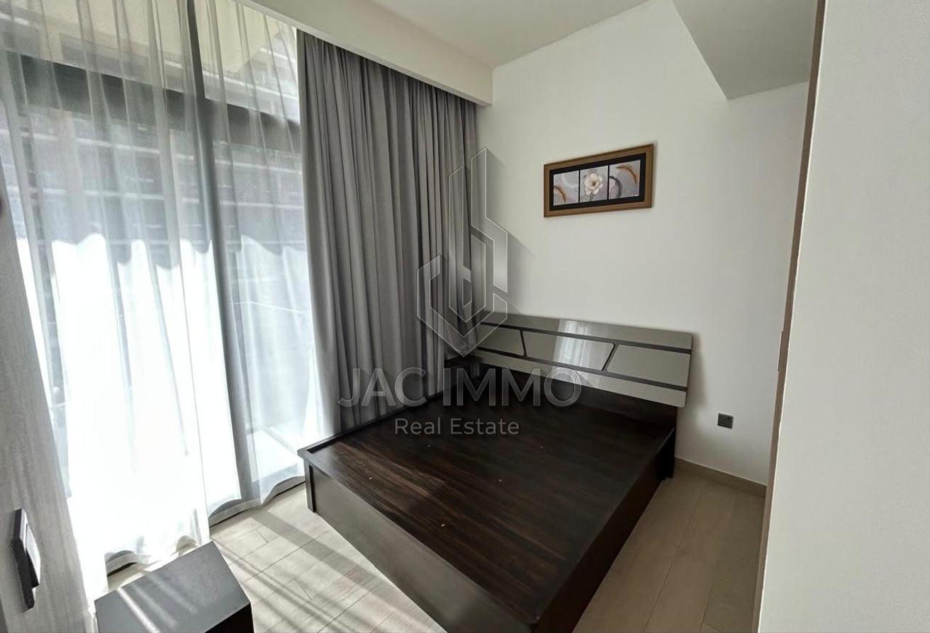 Contemporary| Bright Interiors| Scenic Views photo 4