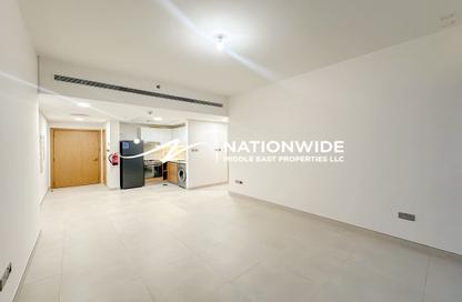 Apartment - 2 Bedrooms - 2 Bathrooms for rent in Radiant Square - City Of Lights - Al Reem Island - Abu Dhabi