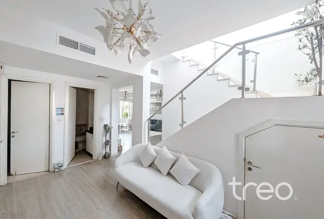 151893081 - Property Image 3