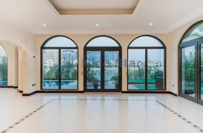 Villa - 4 - 4 for sale in Canal Cove Frond H - Canal Cove Villas - Palm Jumeirah - Dubai