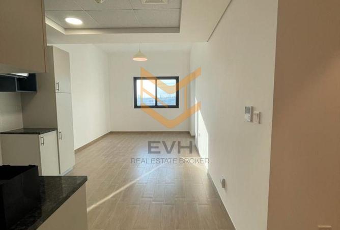98270108 - Property Main Image