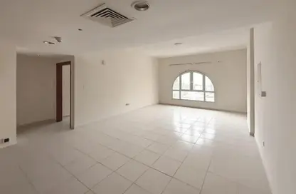 شقة - غرفة نوم - 2 حمامات للايجار في حدائق الإمارات 1 - قرية جميرا الدائرية - دبي شقة - غرفة نوم - 2 حمامات للايجار في حدائق الإمارات 1 - قرية جميرا الدائرية - دبي