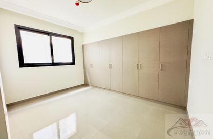 Apartment - 1 - 2 for rent in Muwailih Building - Muwaileh - Sharjah