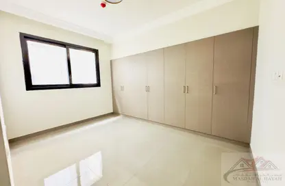 Apartment - 1 Bedroom - 2 Bathrooms for rent in Muwailih Building - Muwaileh - Sharjah