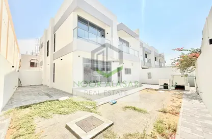 Villa - 5 Bedrooms - 6 Bathrooms for rent in Abu Hail - Deira - Dubai