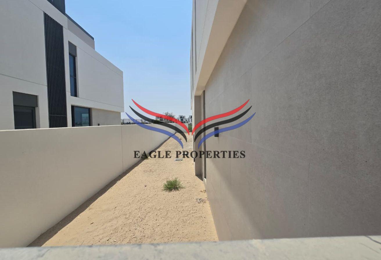 Brand New | 4 Bedroom | Emaar Fairways photo 25