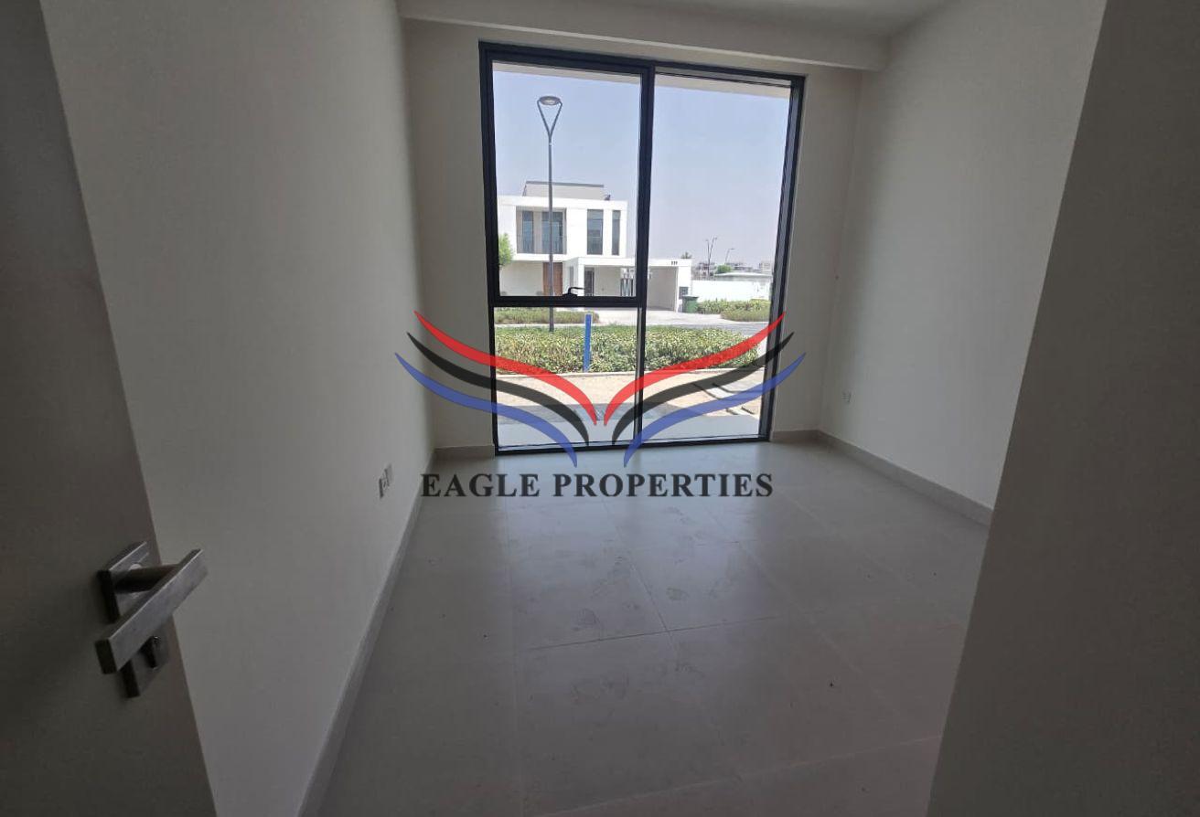 Brand New | 4 Bedroom | Emaar Fairways photo 12