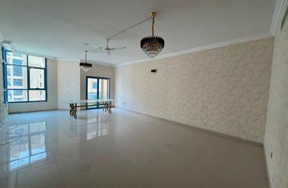 Apartment - 3 Bedrooms - 3 Bathrooms for rent in Al Rashidiya Towers - Al Rashidiya - Ajman Downtown - Ajman