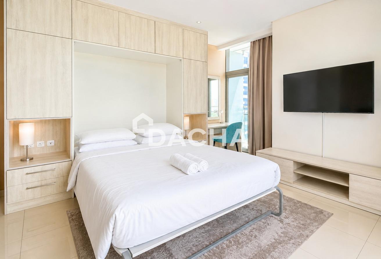 Fully Furnished | High Floor | Vacant photo 4