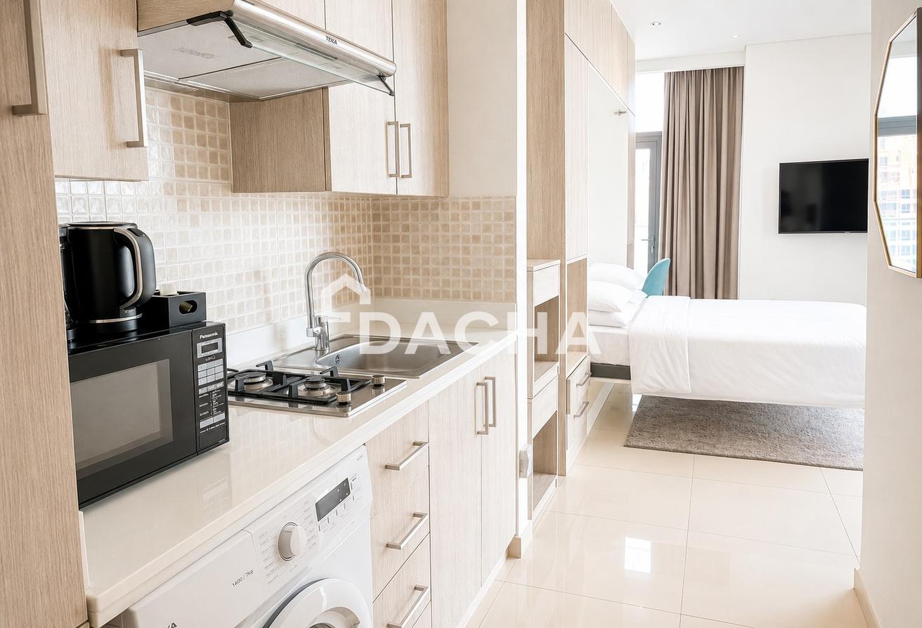 Fully Furnished | High Floor | Vacant photo 6