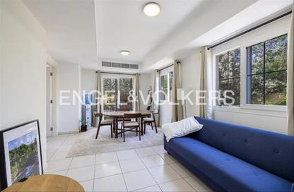 Villa - 2 Bedrooms - 3 Bathrooms for rent in Springs 14 - The Springs - Dubai