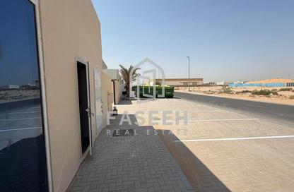 Shop - Studio - 1 for rent in Al Sajaa S - Al Sajaa - Sharjah