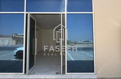 Shop - Studio - 1 for rent in Al Sajaa S - Al Sajaa - Sharjah