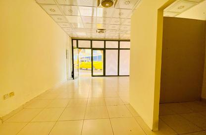 Shop - Studio - 1 Bathroom for rent in Building I16 - Morocco Cluster - International City - Dubai