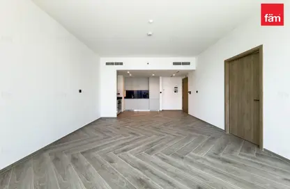 شقة - غرفة نوم - 1 حمام للايجار في بنينسولا ثري - بنينسولا - الخليج التجاري - دبي