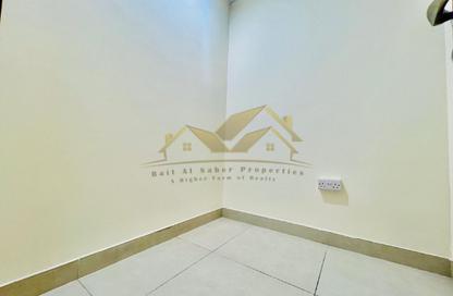 Apartment - 2 - 3 for rent in Jumeirah Garden City - Al Satwa - Dubai