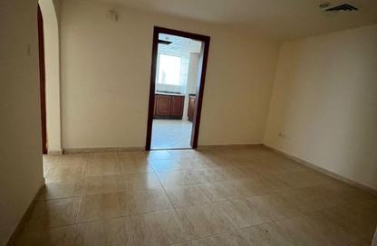 Apartment - 2 Bedrooms - 3 Bathrooms for rent in New Al Taawun Road - Al Taawun - Sharjah