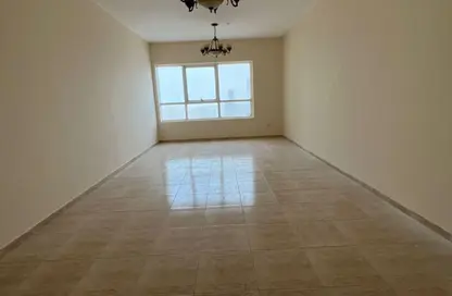 Apartment - 2 Bedrooms - 3 Bathrooms for rent in New Al Taawun Road - Al Taawun - Sharjah