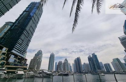 Shop - Studio - 4 for rent in Dubai Marina - Dubai