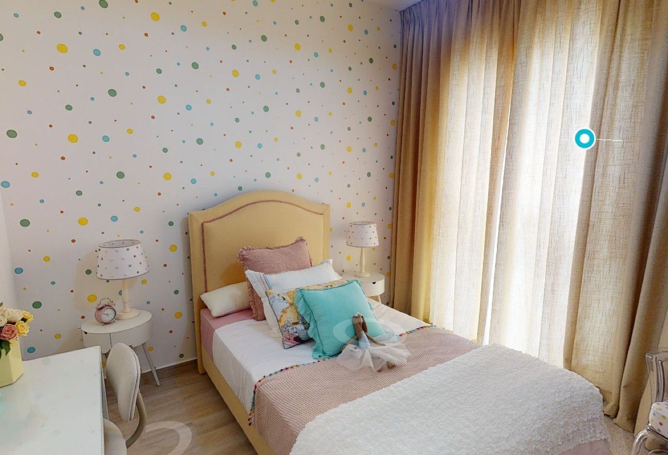Fully Furnished | Elegant 3BR+M | Ideal Location
