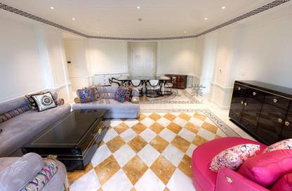 Apartment - 3 Bedrooms - 4 Bathrooms for sale in Palazzo Versace - Culture Village - Dubai