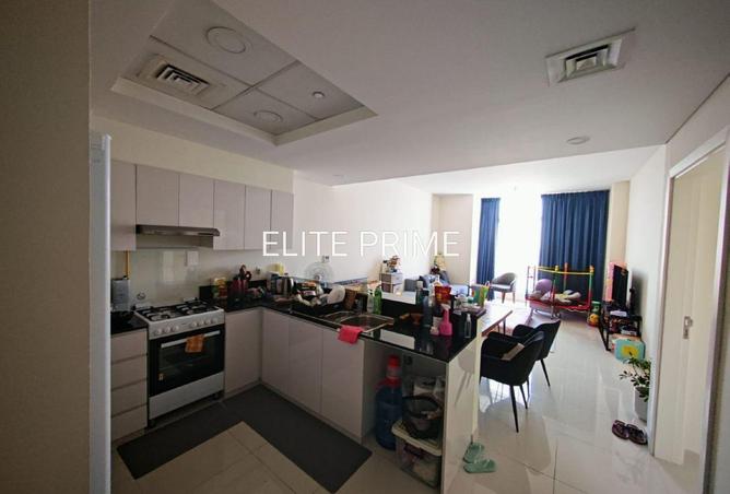 82812321 - Property Image 3