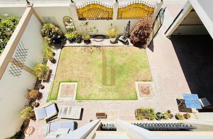 Villa - 4 Bedrooms - 4 Bathrooms for rent in Umm Suqeim 2 Villas - Umm Suqeim 2 - Umm Suqeim - Dubai