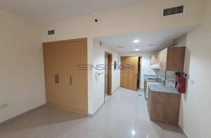 Apartment - Studio - 1 Bathroom for rent in May Residence 5 - May Residence - District 10 - Jumeirah Village Circle - Dubai