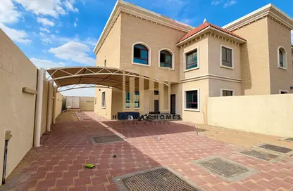 فيلا - 4 غرف نوم - 6 حمامات للايجار في حوشي - البادي - الشارقة