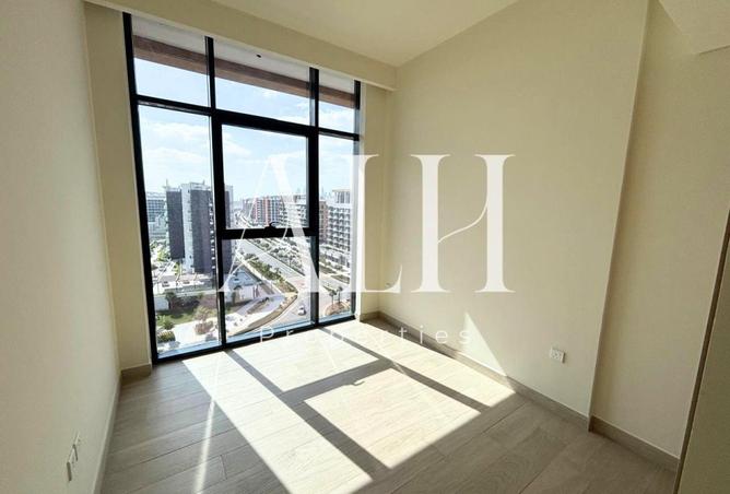 76164427 - Property Image 3