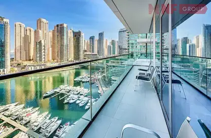 Apartment - 3 Bedrooms - 3 Bathrooms for sale in Vida Residences Dubai Marina - Dubai Marina - Dubai