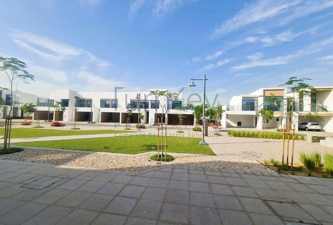 69104669 - Property Image 3