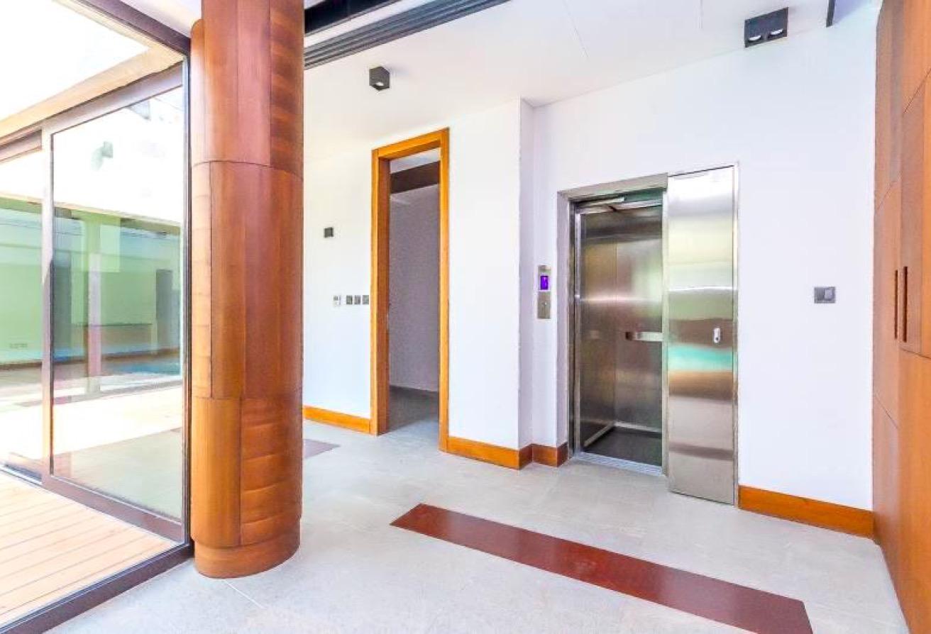 Designer Villa | Private Pool and Elevator photo 6