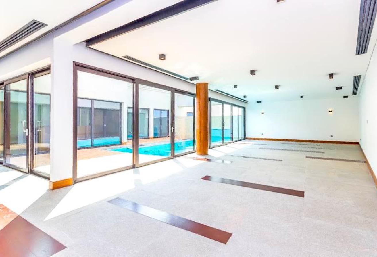 Designer Villa | Private Pool and Elevator photo 8