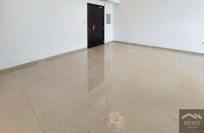 Apartment - 1 Bedroom - 2 Bathrooms for rent in DEC Tower 2 - DEC Towers - Dubai Marina - Dubai