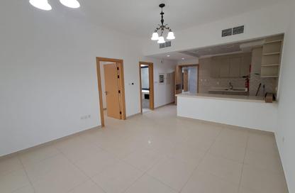 Apartment - 1 Bedroom - 2 Bathrooms for rent in Geepas Park View 1 - Queue Point - Liwan - Dubai