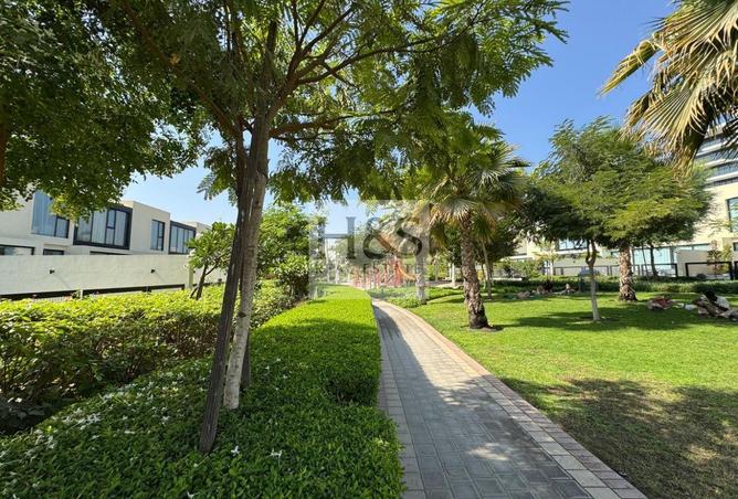 74241266 - صورة العقار 2