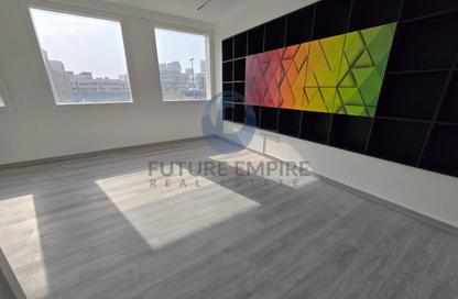 Office Space - Studio - 2 Bathrooms for rent in Al Safa Hermitage Building - Al Karama - Dubai