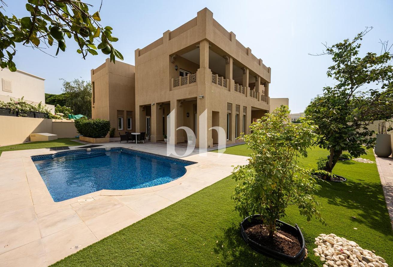 Private Pool | Immaculate Condition | Rare Type 12 photo 27