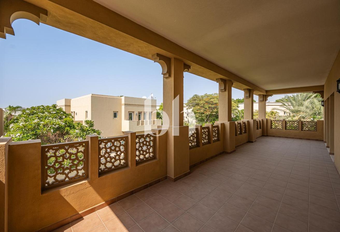 Private Pool | Immaculate Condition | Rare Type 12 photo 22