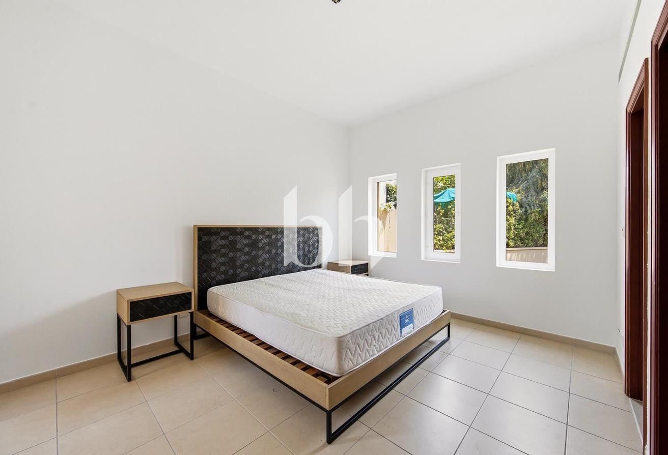Private Pool | Immaculate Condition | Rare Type 12 photo 18