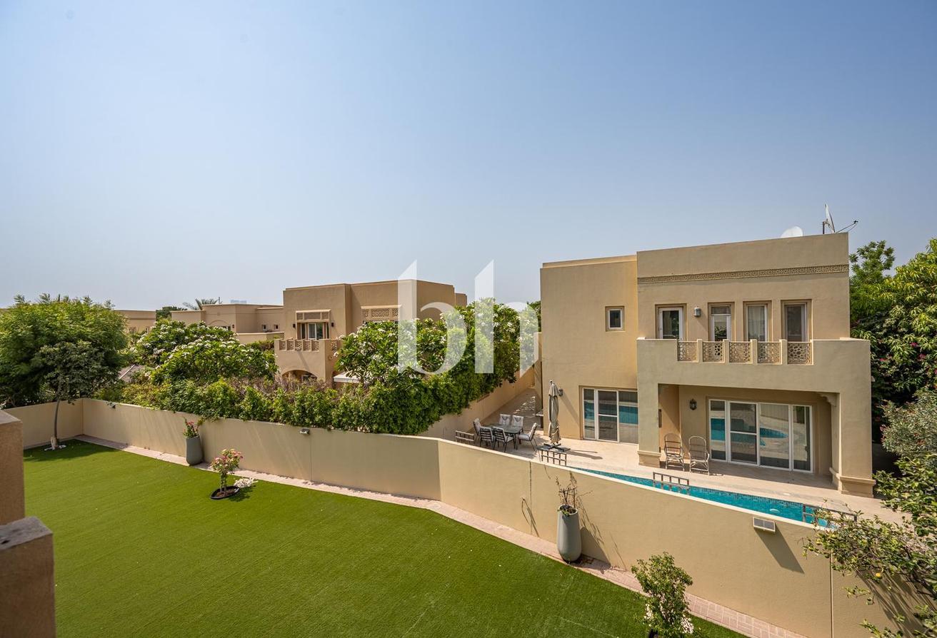 Private Pool | Immaculate Condition | Rare Type 12 photo 21