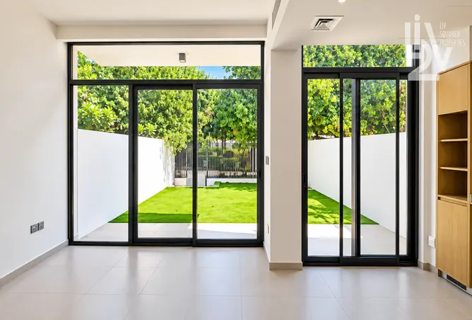 156913134 - Property Image 3