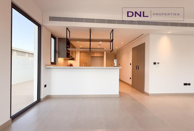 82800251 - Property Image 3