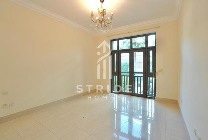 53574002 - Property Main Image