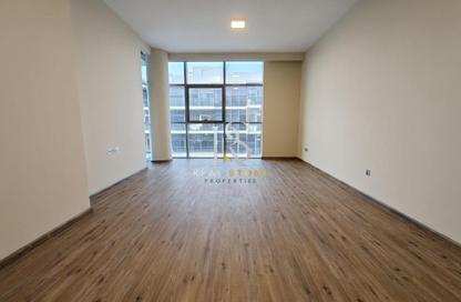 Apartment - 2 - 3 for rent in Golf Terrace A - Golf Terrace - Golf Town - Damac Hills - Dubai