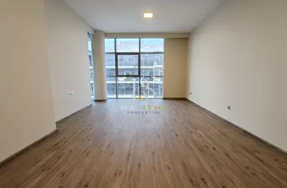 Apartment - 2 Bedrooms - 3 Bathrooms for rent in Golf Terrace A - Golf Terrace - Golf Town - Damac Hills - Dubai Apartment - 2 Bedrooms - 3 Bathrooms for rent in Golf Terrace A - Golf Terrace - Golf Town - Damac Hills - Dubai