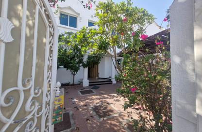 Villa - 3 - 4 for rent in Mirdif - Dubai