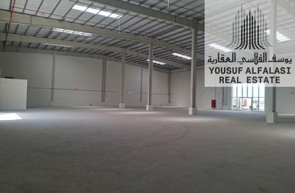 Warehouse - Studio - 2 Bathrooms for rent in Umm Al Thuoob - Umm Al Quwain